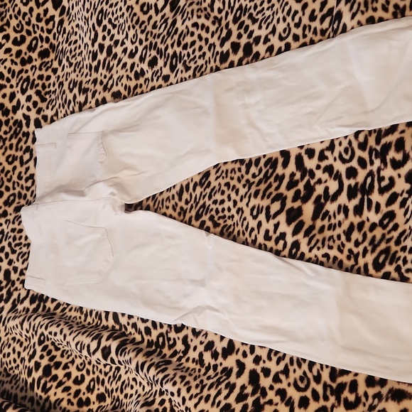 Jeans - Picture 3 of 5